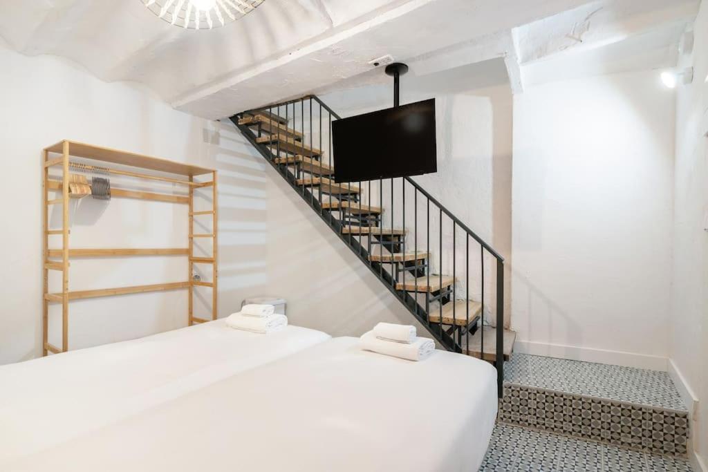 Nice Flat In Lavapies At Street Level S23A マドリード エクステリア 写真