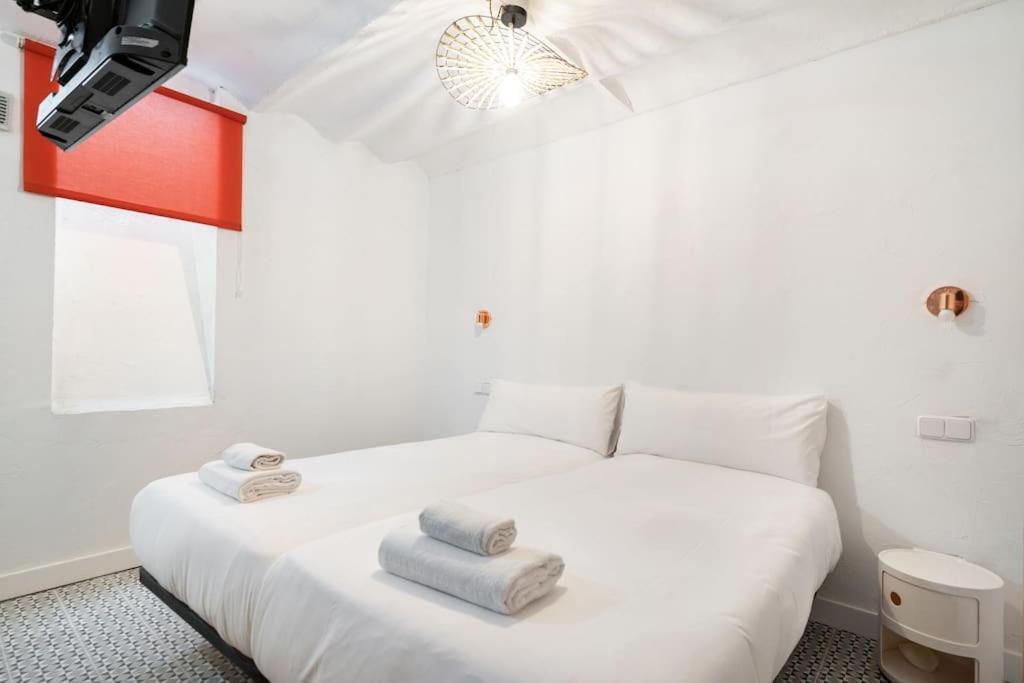 Nice Flat In Lavapies At Street Level S23A マドリード エクステリア 写真