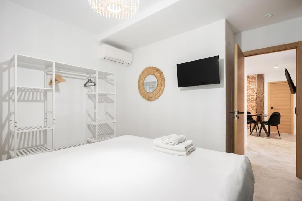 Nice Flat In Lavapies At Street Level S23A マドリード エクステリア 写真